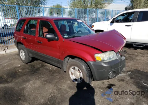 2005 Ford Escape Xls из США, поврежденный, VIN 1FMYU02Z35KA40101